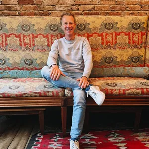 Der Bergkönig im TV-Sattel: Fabian Wegmann als TV-Experte und Renndirektor